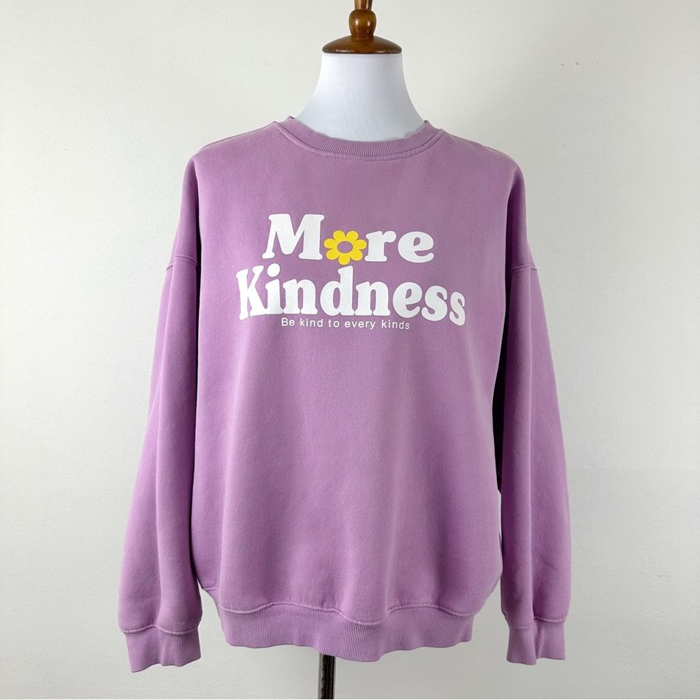Fashion Nova 'More Kindness' Sweatshirt Medium Lilac Graphic Soft Long Sleeve